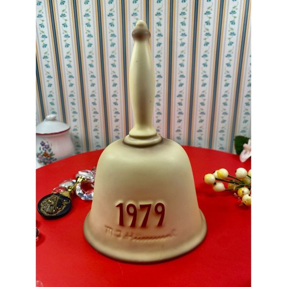 Hummel Bell 1979, Second Edition, Annual Bell Hum701, Handcrafted, vtg - Picture 11 of 12